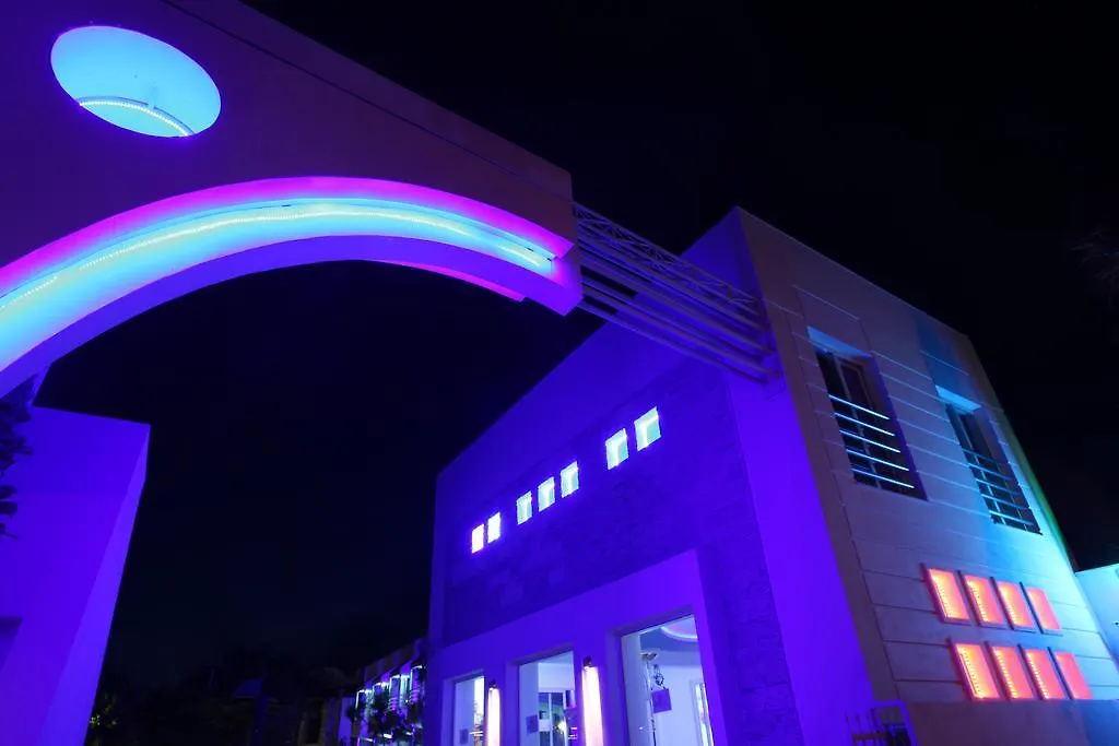Delfi Hotel Spa & Wellness Center Bodrum 2*,